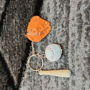 MINI BASEBALL GLOVE BAT & BASEBALL CHARM ORNAMENT KEYCHAIN